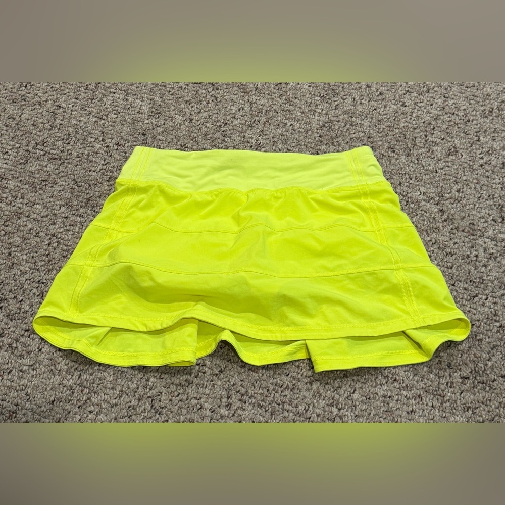 Pace Rival Mid Rise Skirt